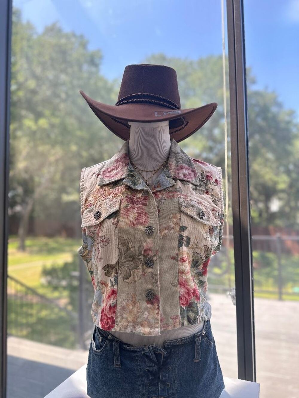 Vintage Stonebridge Petites Floral Cropped Vest PL Cottagecore Boho Rose Cotton